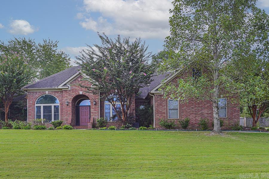 Worth Ave, Benton, AR 72019