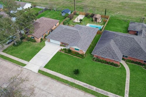 1506 Foxwood Rd, Houston, TX, 77008-5119 | Card Image