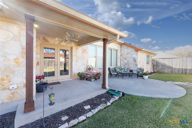 2502 Alamo St, House other with 3 bedrooms, 2 bathrooms and null parking in Gonzales TX | Image 33