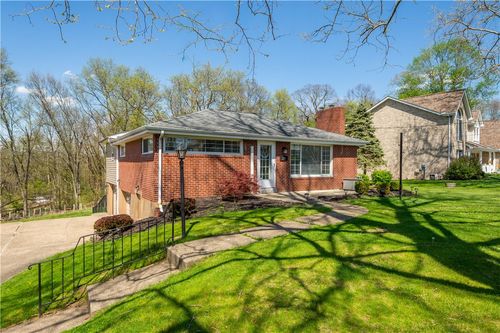 299 Maplewood Dr, Mcmurray, PA, 15317-3223 | Card Image