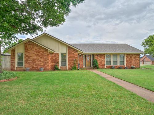 619 Hoehner Avenue, Okarche, OK, 73762 | Card Image