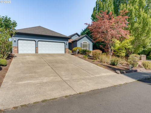 2812 Ne 136th St, Vancouver, WA, 98686-2765 | Card Image