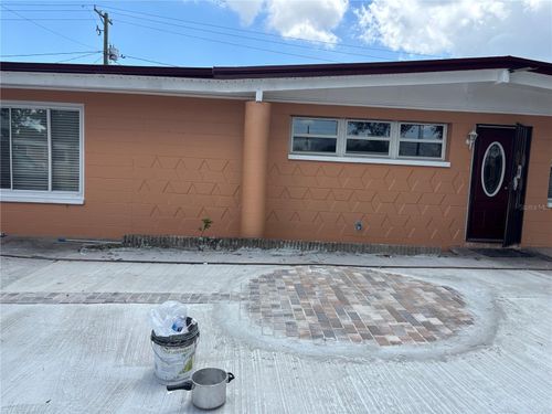 1320 Larsen Ln, Tampa, FL, 33619 | Card Image