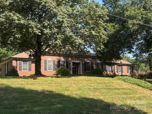 1201 Colonial Dr, Albemarle, NC, 28001-2952 | Card Image