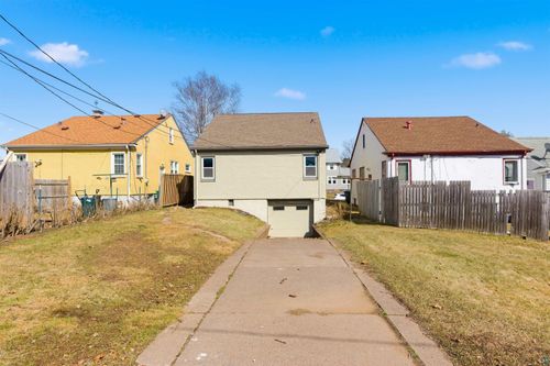 221 Snelling Ave, Duluth, MN, 55812-1161 | Card Image