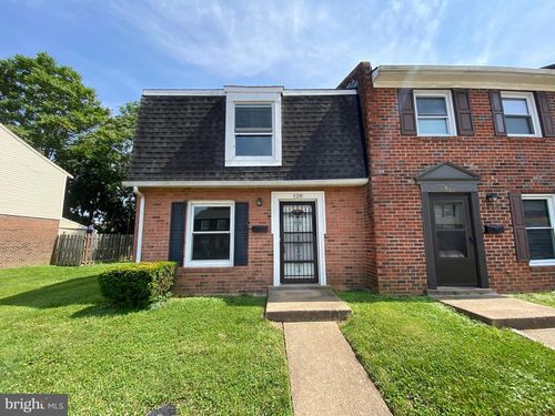 128 Hickok Cir, FREDERICKSBURG, VA, 22401-2712 | Card Image