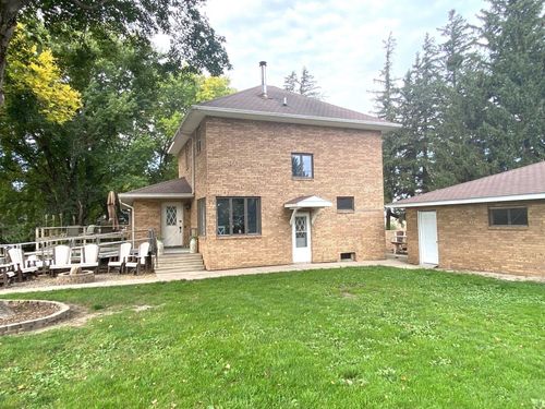 1250 230th St, Rockford, IA, 50468-8136 | Card Image