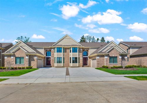 20249 Beacon Way, Northville, MI, 48167-3063 | Card Image