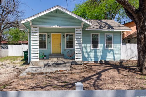139 Palo Blanco St, San Antonio, TX, 78210-4625 | Card Image