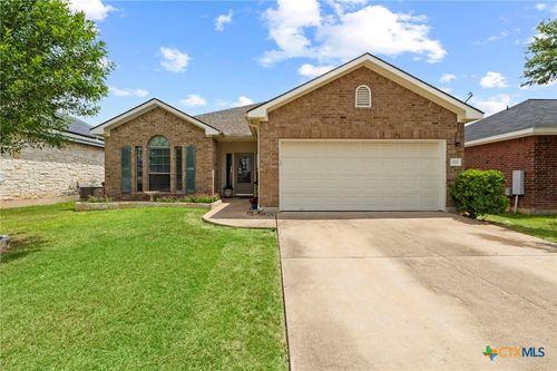 220 Engineers Pass, Jarrell, TX, 76537-1695 | Card Image