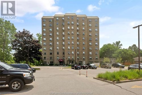 601-10 Van Allen Ave, Chatham, ON, N7L5K1 | Card Image