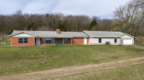 9777 Ew 23 Rd, Nowata, OK, 74048-5209 | Card Image