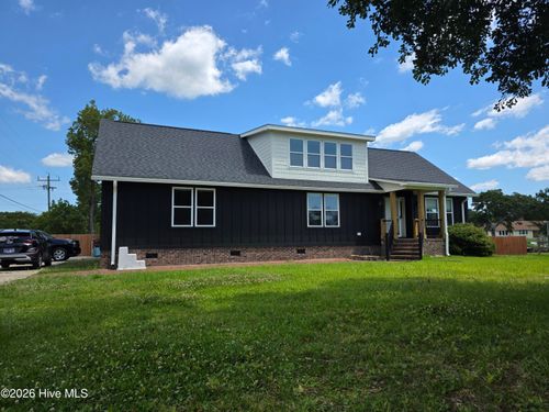 201 Mansfield Parkway, Morehead City, NC, 28557 | Card Image