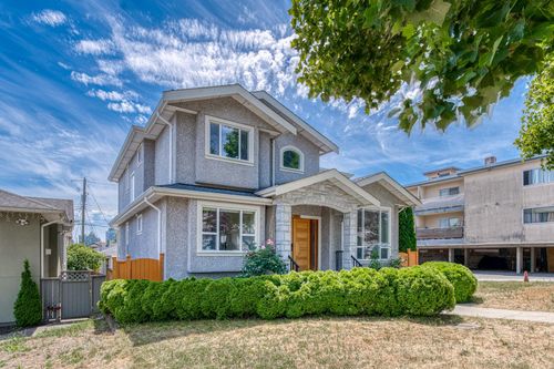 4330 William Street, Burnaby, BC, V5C3J9 | Card Image