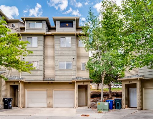 16 Short Dr, Los Alamos, NM, 87544-2988 | Card Image