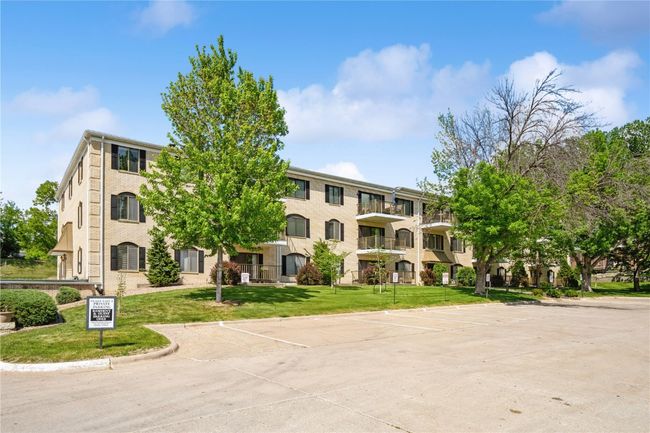 APT-215 - 2135 1 St Ave Se, Condo with 2 bedrooms, 2 bathrooms and null parking in Cedar Rapids IA | Image 23
