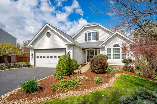 110 Walnut Dr, Eighty Four, PA, 15330-8616 | Card Image