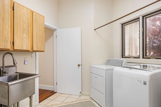 1520 Kilinoe Pl, House other with 3 bedrooms, 5 bathrooms and null parking in Wailuku HI | Image 15