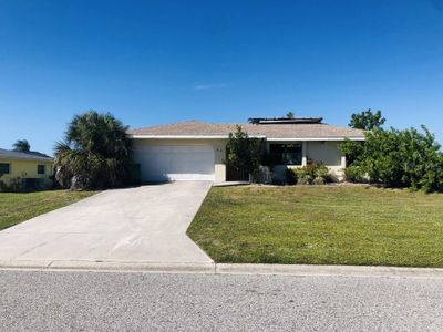 84 Annapolis Lane, House other with 2 bedrooms, 2 bathrooms and null parking in Rotonda West FL | Image 2