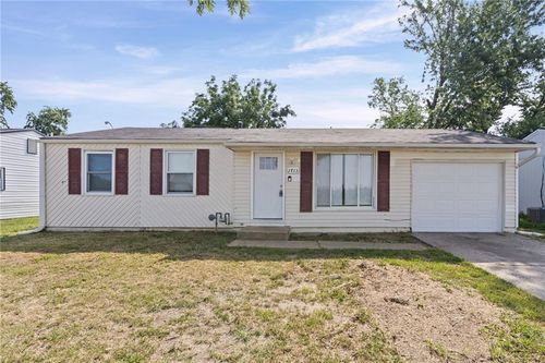 1713 N Whitney Rd, Independence, MO, 64058-1154 | Card Image