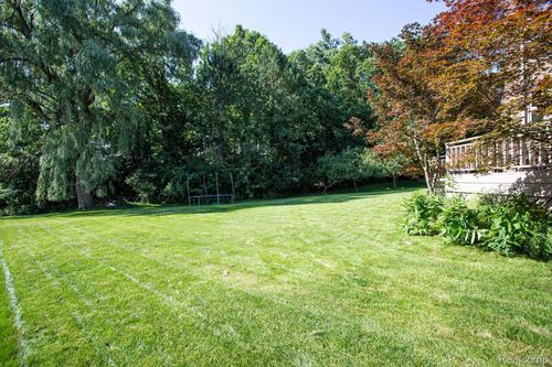 3349 Rocky Crest Dr, Rochester Hills, MI, 48306-3750 | Card Image