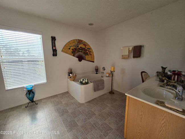 9276 Elm Ct, House other with 6 bedrooms, 5 bathrooms and null parking in SPRING HILL FL | Image 24