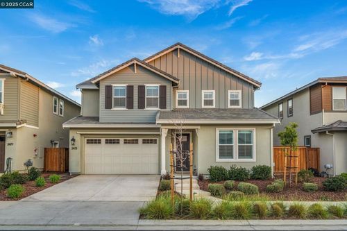 2473 Elan Dr, Fairfield, CA, 94533-7135 | Card Image