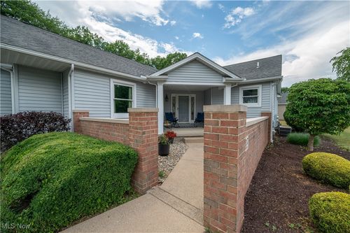 117 Nicklaus Dr Ne, Warren, OH, 44484-5544 | Card Image