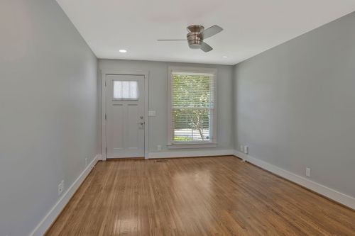 6212 Pennsylvania Ave, Nashville, TN, 37209-1342 | Card Image