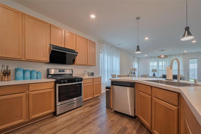 6111 Whitewing Rd, House other with 3 bedrooms, 2 bathrooms and 2 parking in Rosenberg TX | Image 12
