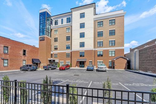 402-1208 Commerce, Lynchburg, VA, 24504 | Card Image