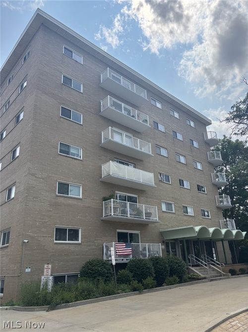211-14567 Madison Avenue, Lakewood, OH, 44107 | Card Image