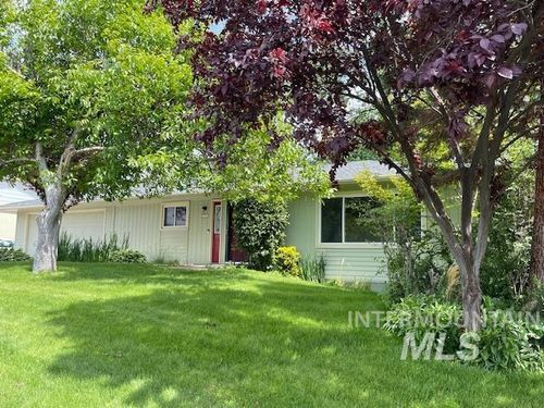 2731 Laurel Dr, Clarkston, WA, 99403-2941 | Card Image