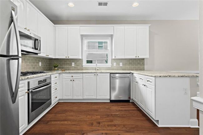 115 Graystone Ter, House other with 3 bedrooms, 2 bathrooms and 2 parking in Alpharetta GA | Image 14