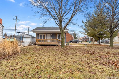 1710 Fort Park Boulevard, Lincoln Park, MI, 48146 | Card Image