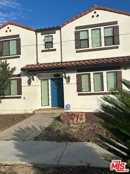 10224 La Reina Ave, Downey, CA, 90241-2502 | Card Image