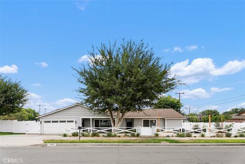 5461 Mountain View, Yorba Linda, CA, 92886 | Card Image