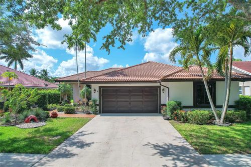 808 Hampton Ct, Weston, FL, 33326-2917 | Card Image