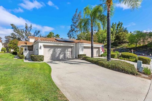 8909 Circle R View Ln, Escondido, CA, 92026 | Card Image