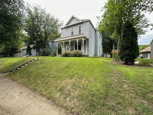 712 3rd St Sw, Willmar, MN, 56201-3519 | Card Image