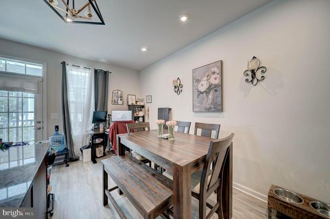 18316 Reaper Hill Ct, Townhouse with 3 bedrooms, 3 bathrooms and null parking in TRIANGLE VA | Image 25