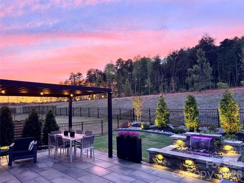 5212 Glenwalk Dr, Charlotte, NC, 28269-4973 | Card Image