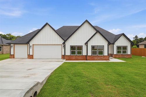 225 Blanco Bnd, Stillwater, OK, 74074-2736 | Card Image