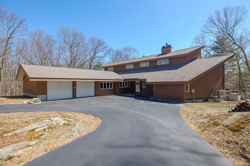 141 Old Quarry, Glocester, RI, 02857 | Card Image
