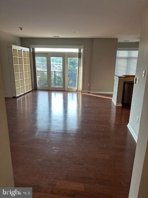 312 Carson Ter, HUNTINGDON VALLEY, PA, 19006-4719 | Card Image