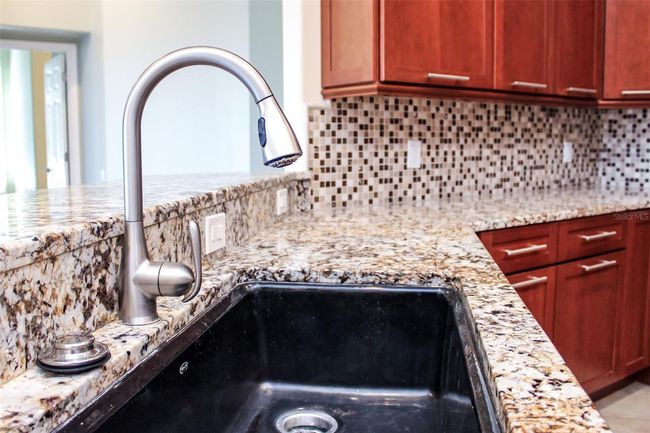 946 Allegro Ln, House other with 4 bedrooms, 3 bathrooms and null parking in APOLLO BEACH FL | Image 19