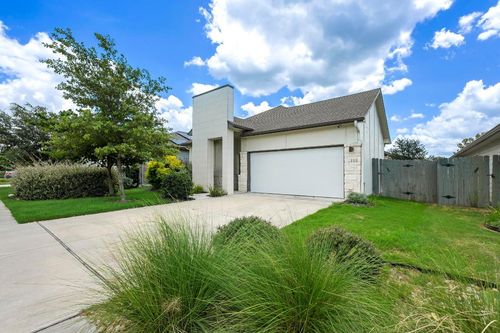 9925 Comely Bnd, Manor, TX, 78653-5442 | Card Image