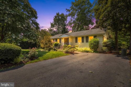 4314 Argonne Dr, FAIRFAX, VA, 22032-1405 | Card Image
