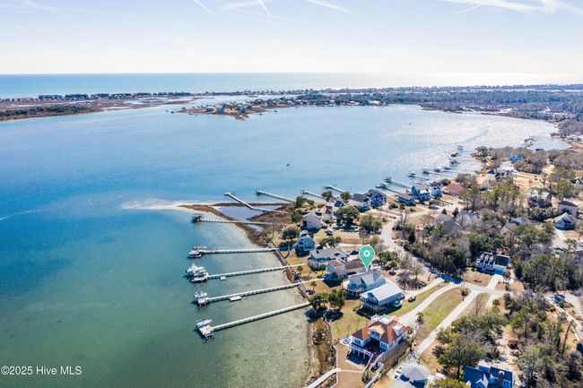 943 Chadwick Shores Dr, House other with 4 bedrooms, 4 bathrooms and null parking in Sneads Ferry NC | Image 60