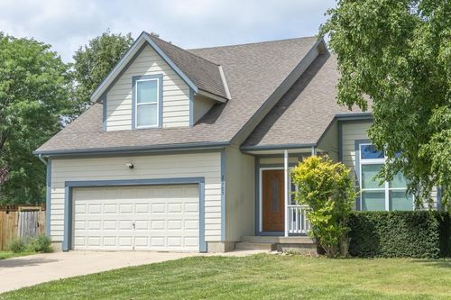 21705 S Race St, Spring Hill, KS, 66083-8345 | Card Image